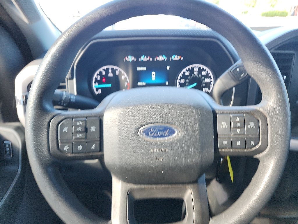 Used 2023 Carbonized Gray Metallic Ford XLT image 23