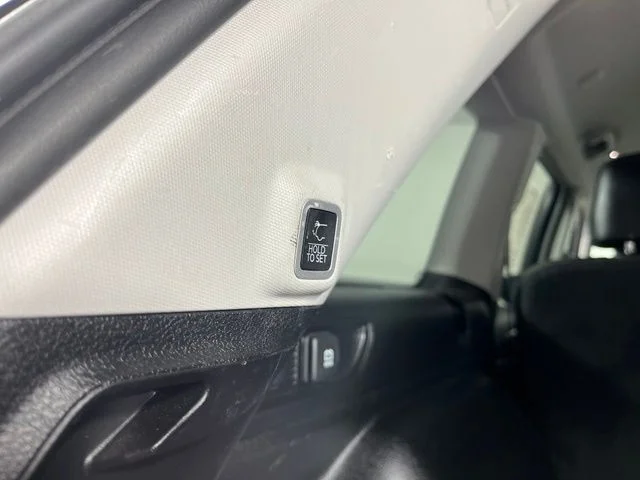 Used 2023 Black Jeep Limited image 40