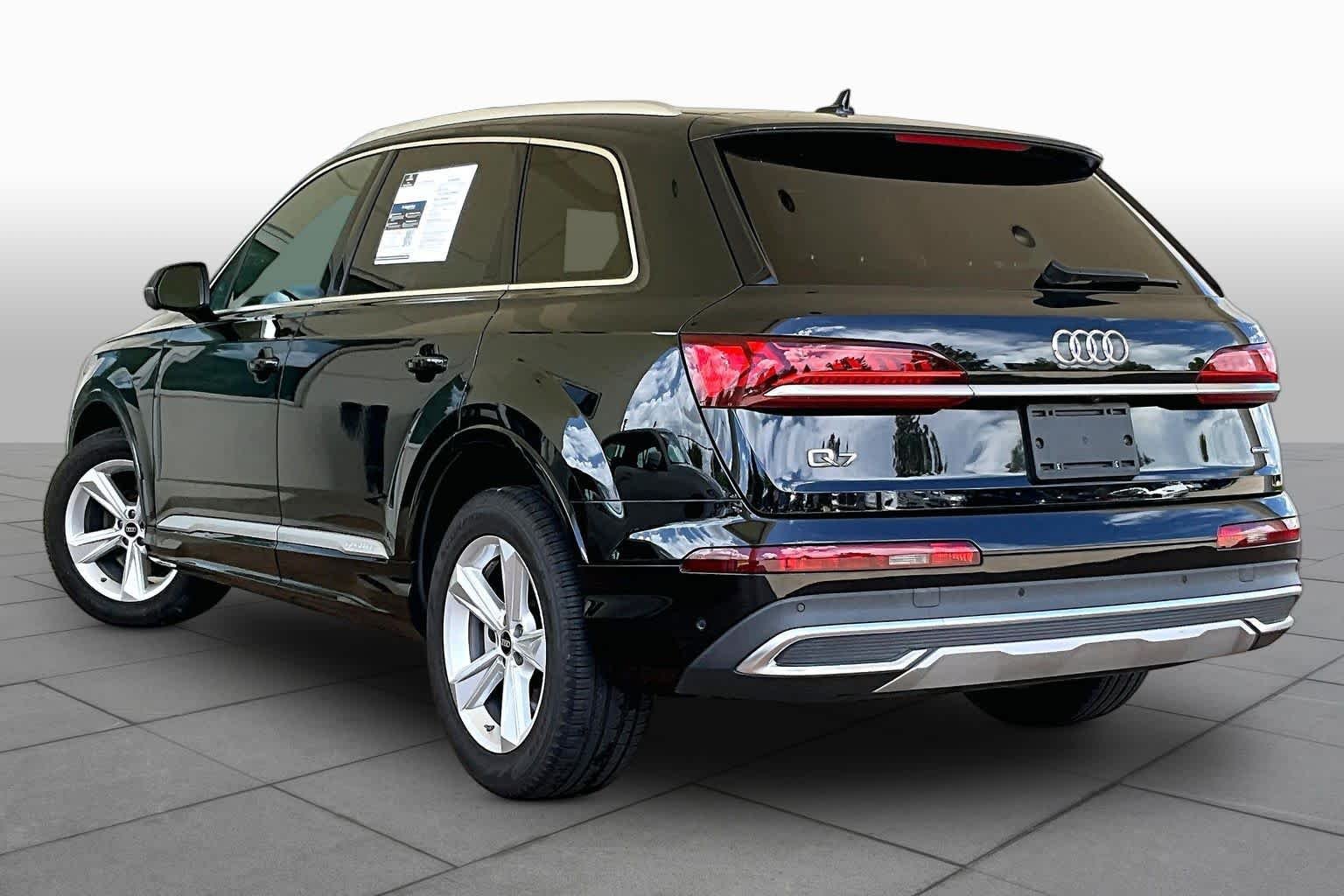 Used 2023 Mythos Black Metallic Audi Premium Plus image 11