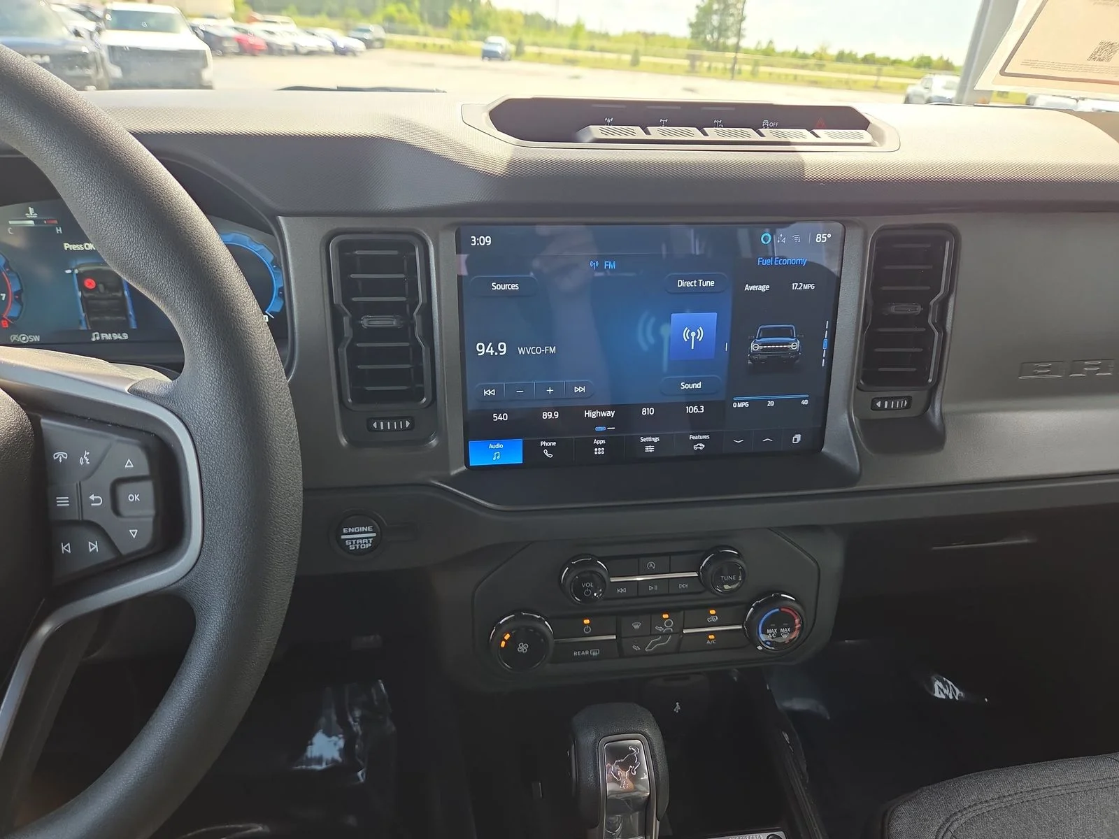 Used 2025 Azure Gray Metallic Ford Base image 18