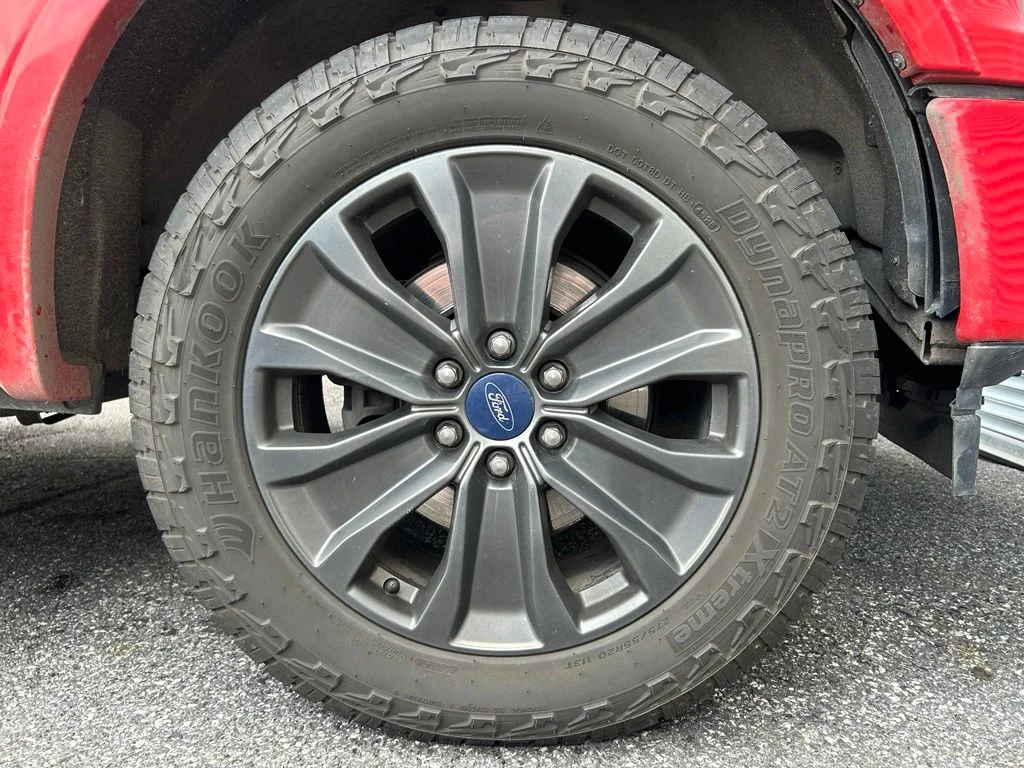 Used 2018 Race Red Ford Lariat image 25