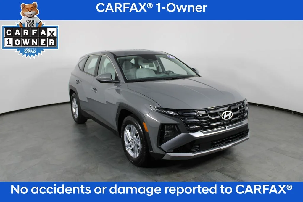Used 2026 Gray Hyundai SE image 5