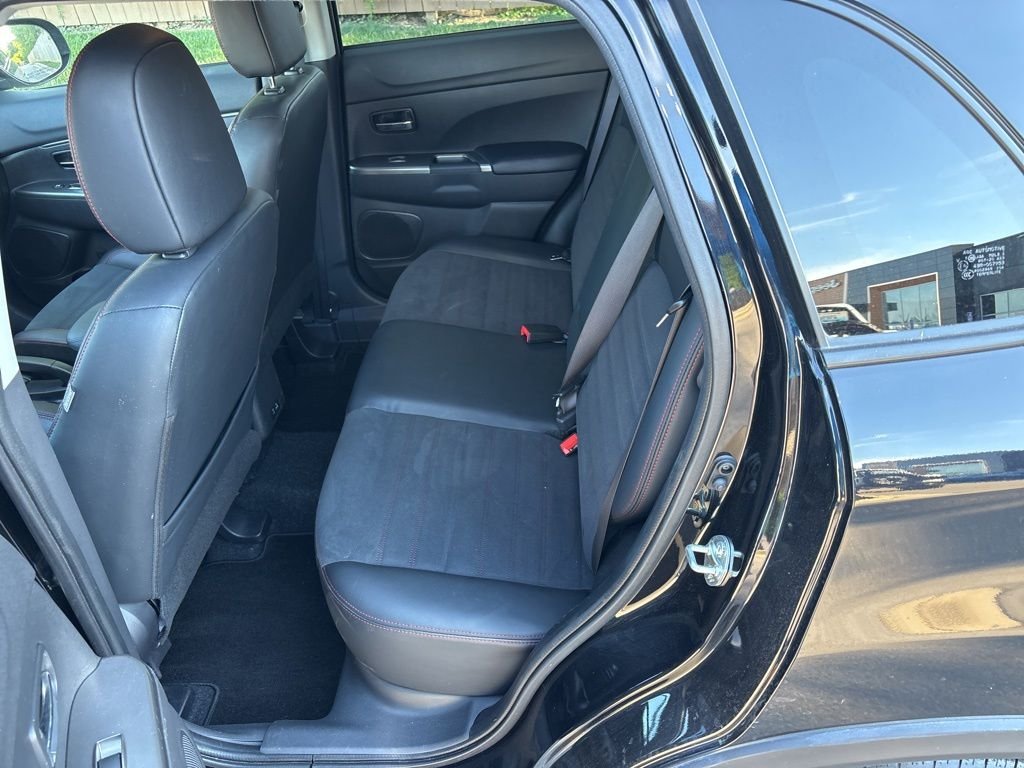Certified Used 2025 Black Mitsubishi  image 10
