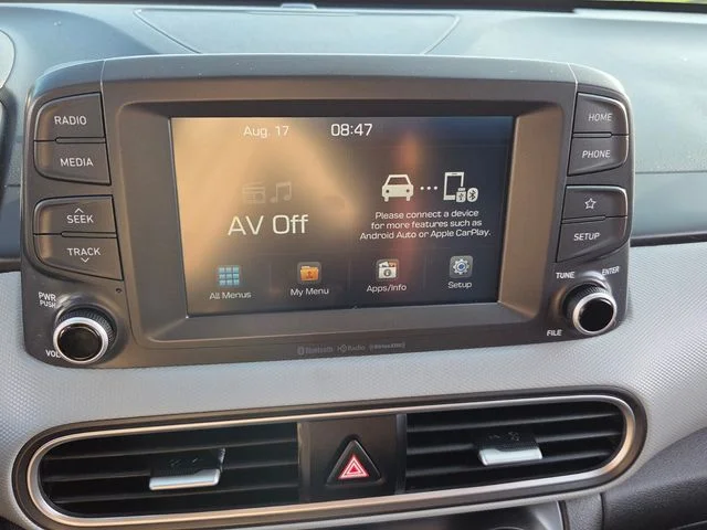 Used 2019 Silver Hyundai SEL image 20