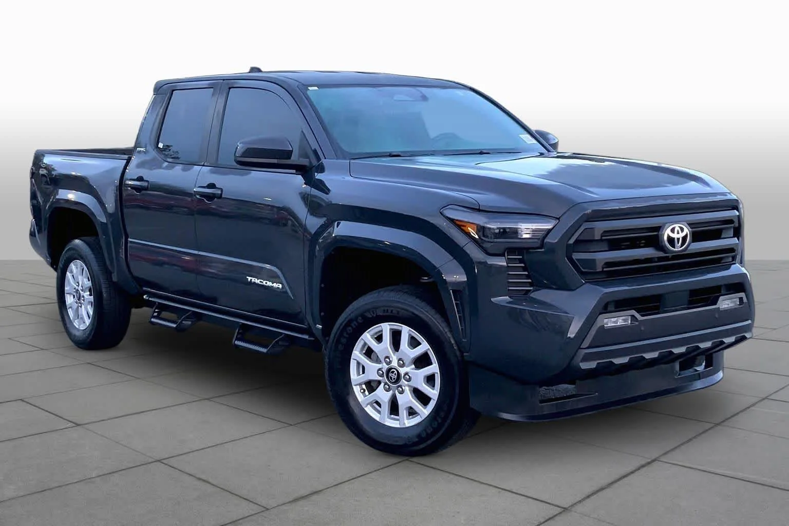Used 2024 Underground Toyota SR5 image 3