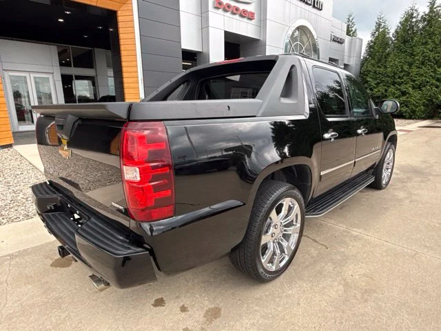 Used 2011 Black Chevrolet LTZ image 7