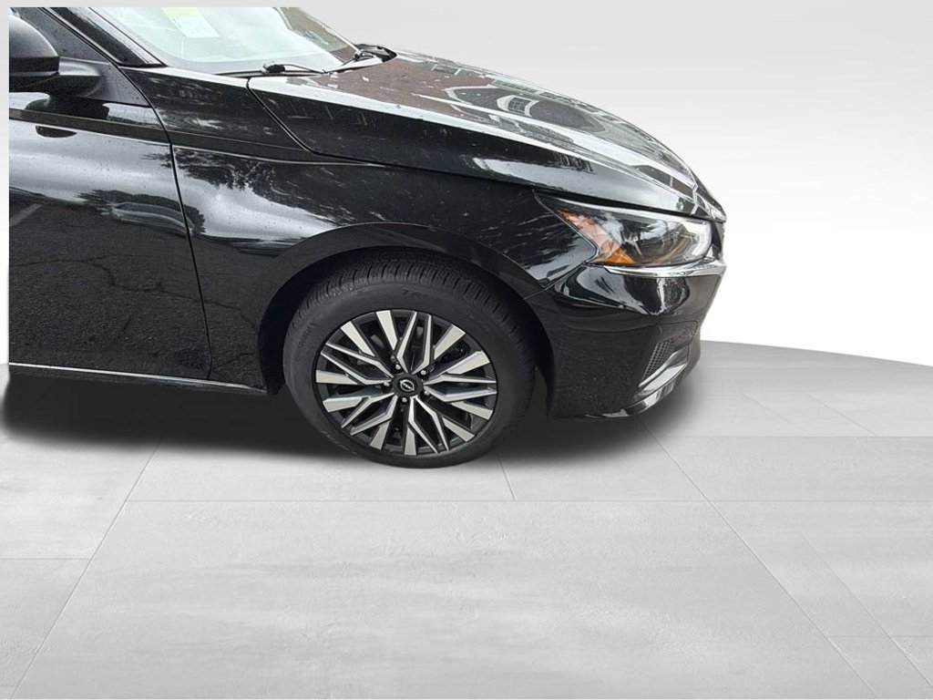 Used 2025 Black Nissan 2.5 SV image 4