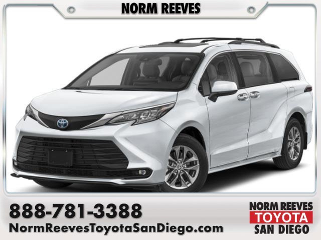 2025 Toyota Sienna XLE 7-Passenger Hybrid AWD's photo