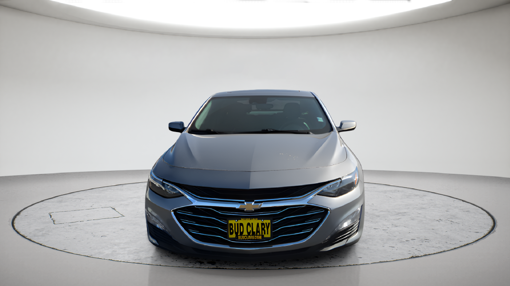 Used 2023 Gray Chevrolet LT image 4