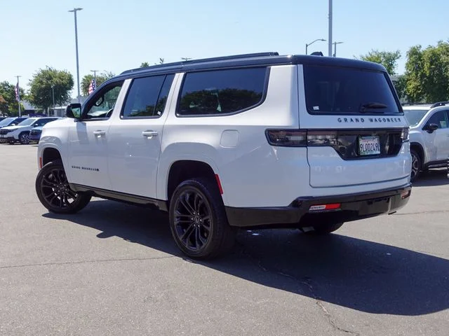 Used 2024 White Jeep Series II image 9