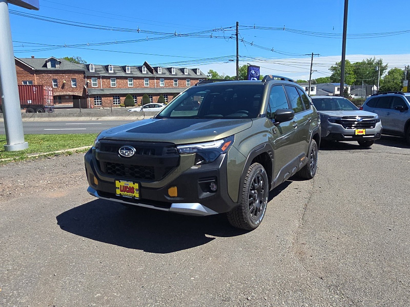 New 2026 AUTUMN GREEN METALLIC Subaru Wilderness image 3