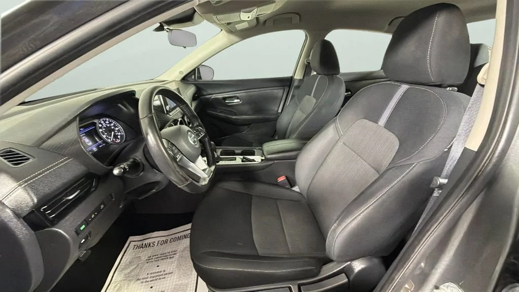 Used 2023 Gray Nissan SV Xtronic CVT image 17
