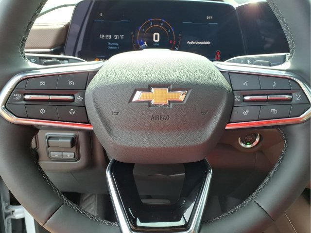 New 2027 Polar White Tricoat Chevrolet High Country image 11