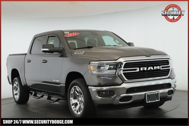 2021 Ram 1500 Big Horn 4x4 Crew Cab 5'7 Box
