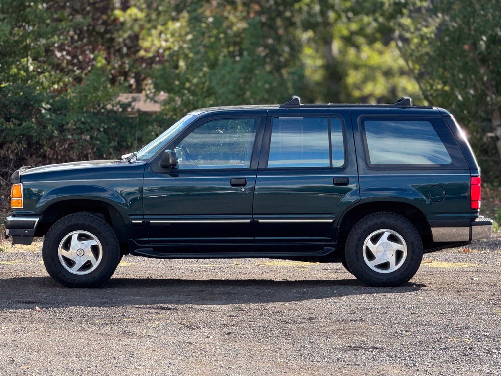 Used 1994 GREEN Ford XLT image 4