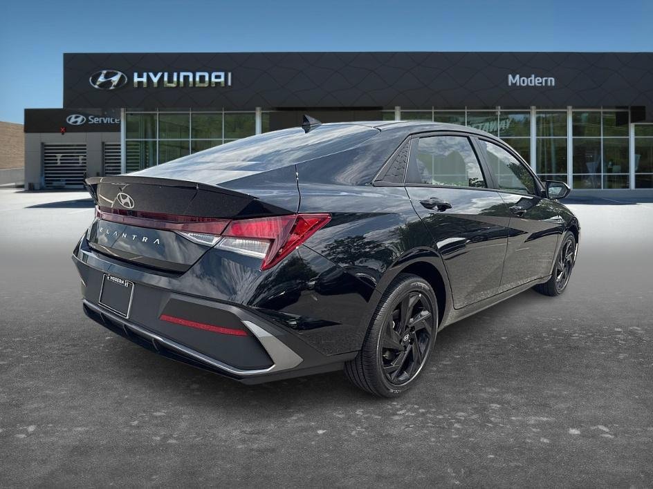 New 2026 Abyss Black Hyundai SEL Sport image 18