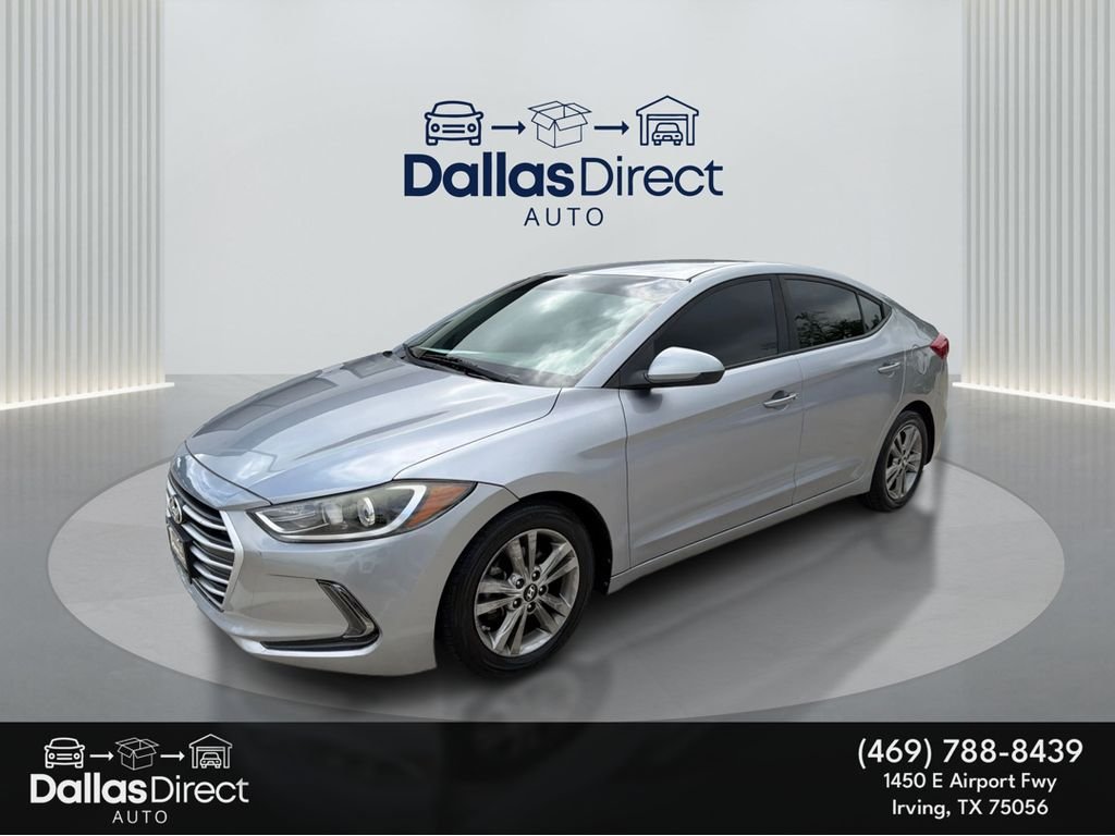 Used 2017 Shale Gray Metallic Hyundai SE image 1