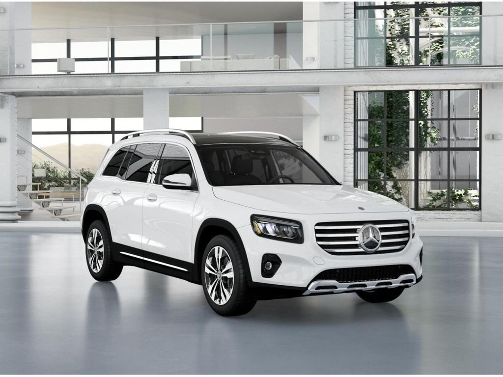 New 2026 Polar White Mercedes-Benz GLB 250 image 10