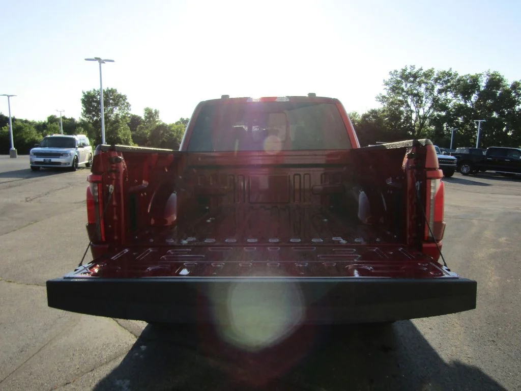 New 2026 Ruby Red Metallic Tinted Clearcoat Ford XLT image 11