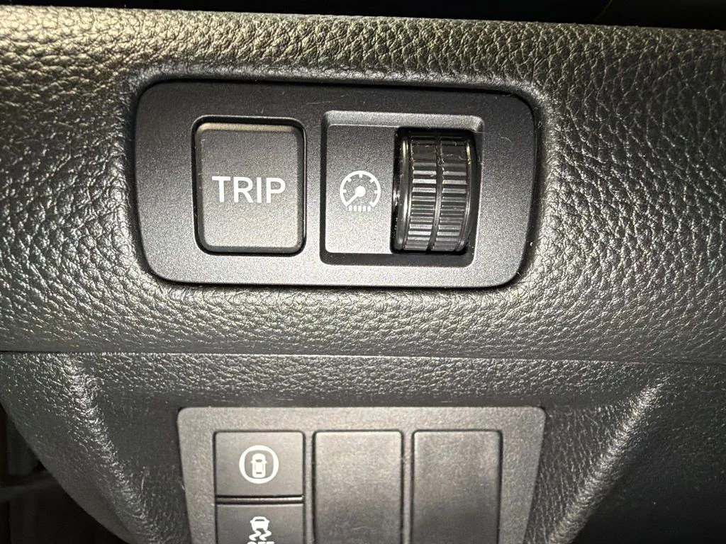 Used 2018 Kona Coffee Metallic Honda EX-L 1.5T image 18