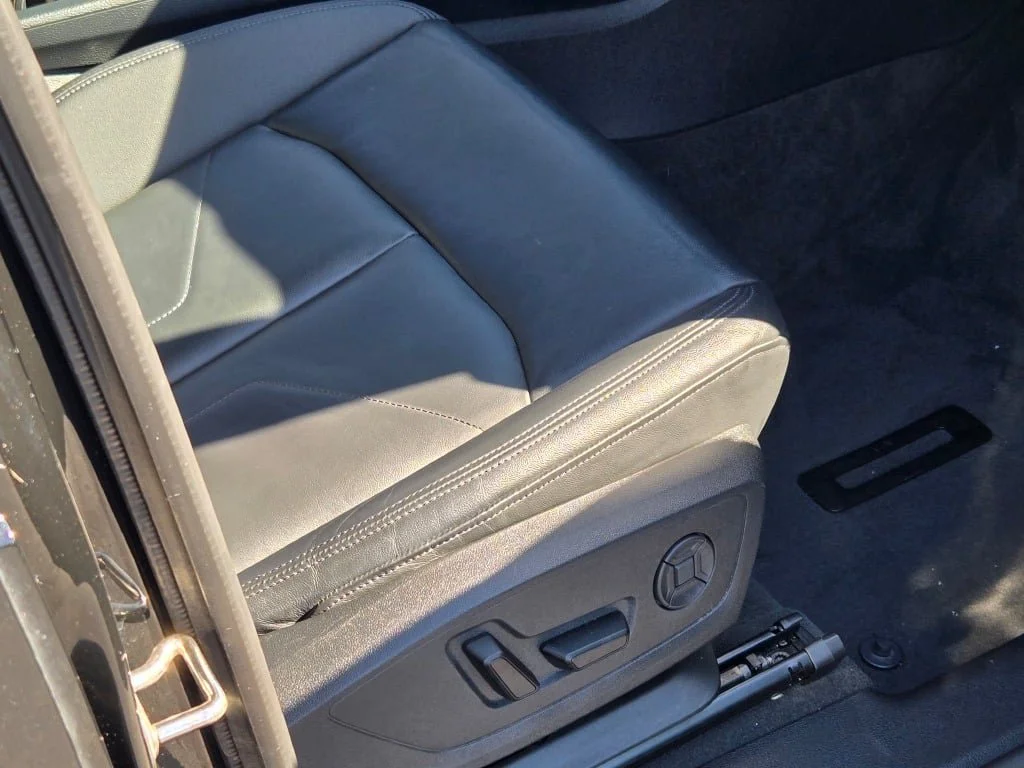 Certified Used 2025  Audi Premium S Line quattro image 6