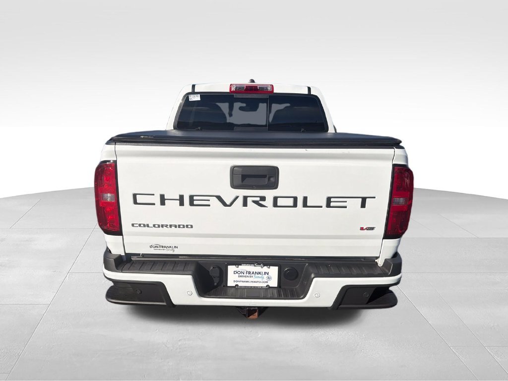 Used 2021 White Chevrolet LT image 4