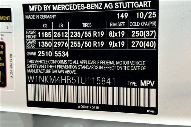 New 2026 Polar White Mercedes-Benz GLC 300 image 60