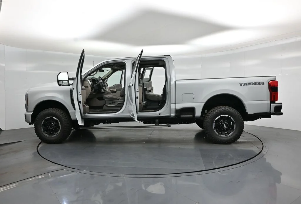 New 2026 Avalanche Ford Platinum image 33