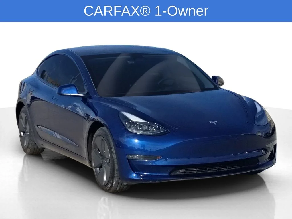 Used 2022 Blue Tesla Long Range image 3