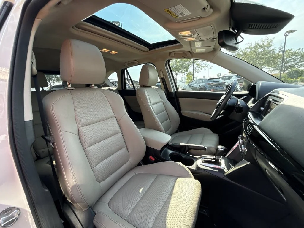 Used 2015 White Mazda Grand Touring image 27