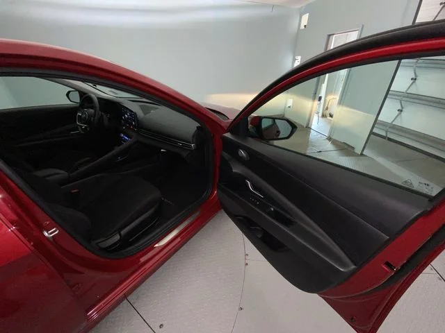 Used 2023 Red Hyundai SEL image 23