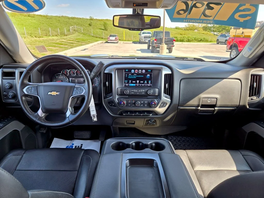 Used 2017 Black Chevrolet LT image 17