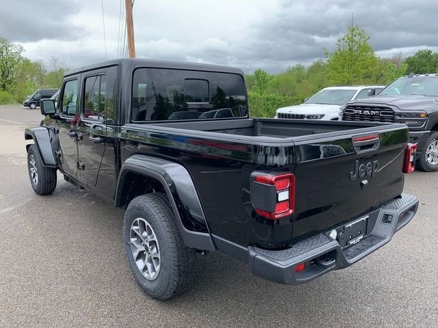 New 2026 Black Clear-Coat Exterior Paint Jeep Sport S image 3