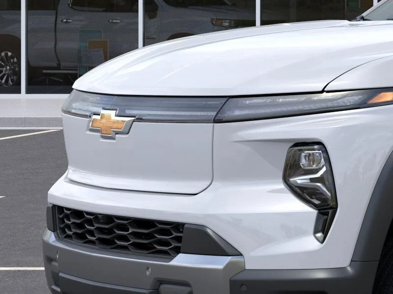 2026 Chevrolet Silverado EV LT - Photo 21