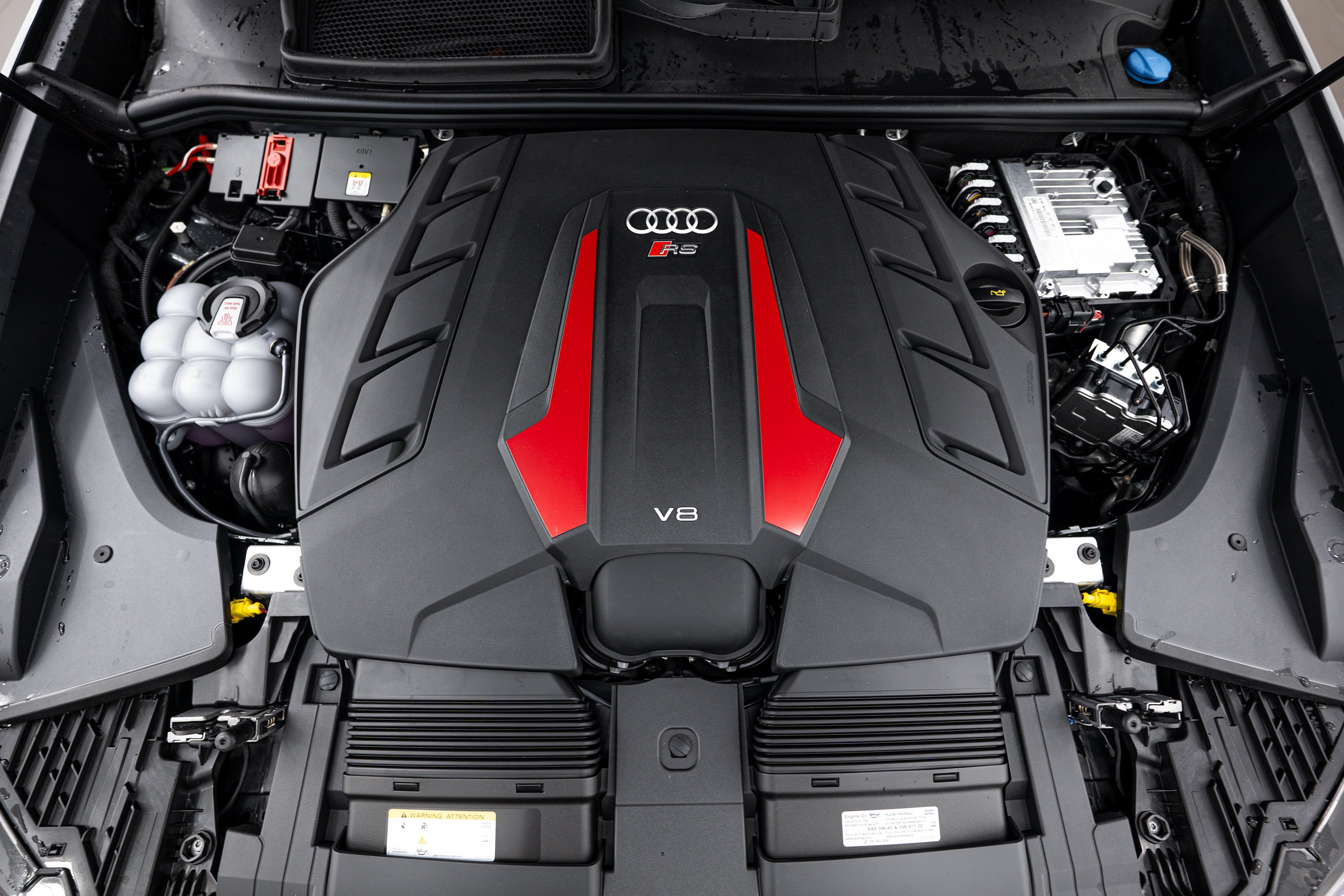 New 2026 Daytona Gray Audi performance image 25