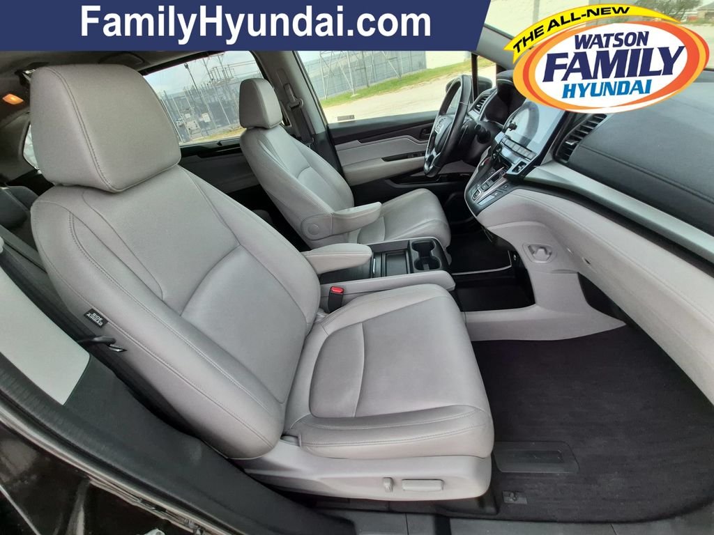 Used 2018 Black Honda EX-L image 31