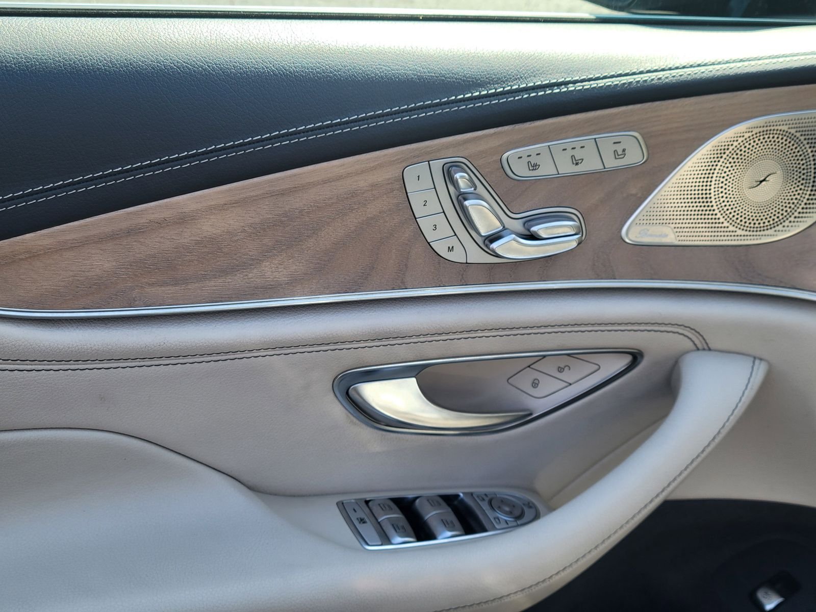 Used 2019 White Mercedes-Benz CLS 450 image 8
