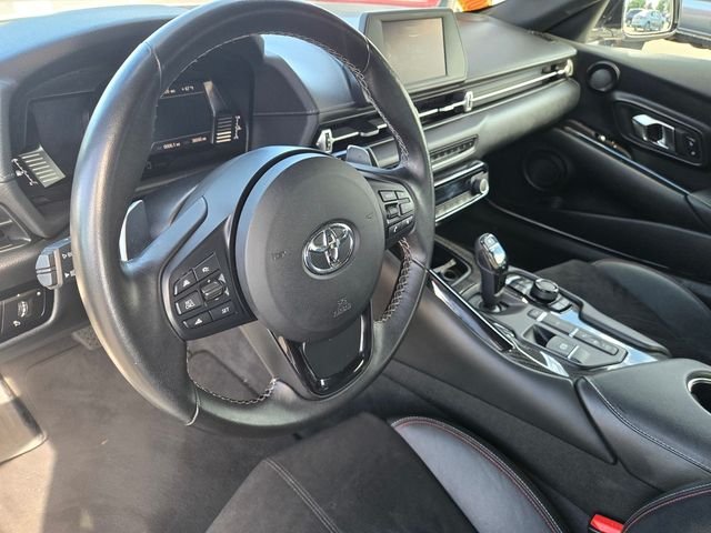 Used 2020  Toyota 3.0 image 9