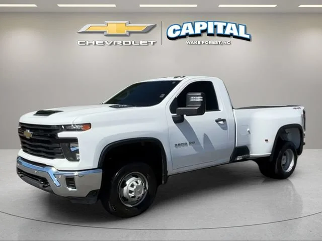 Used 2025 Summit White Chevrolet WT DRW image 1