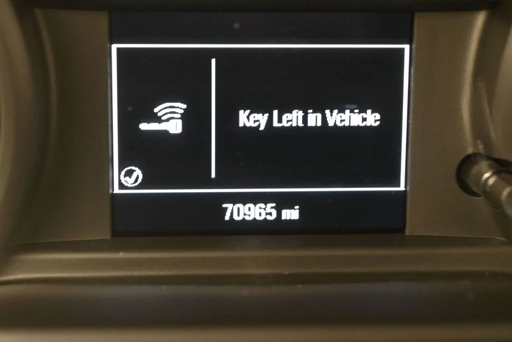 Used 2022 Black Chevrolet Custom image 17