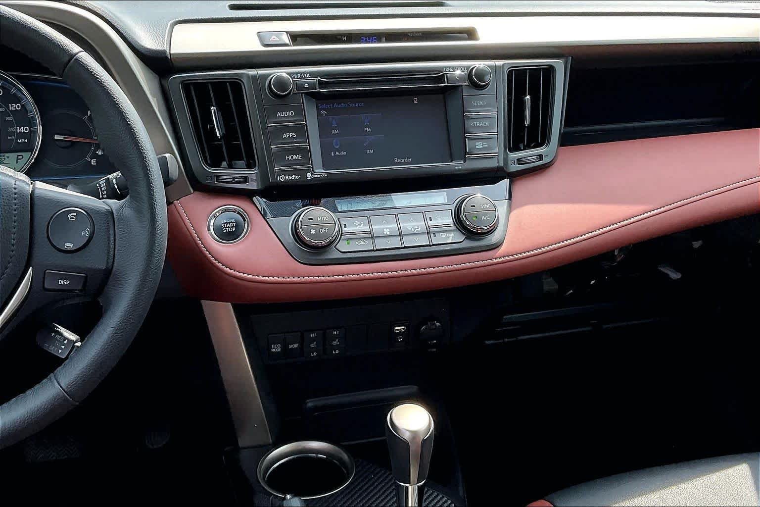 Used 2015 Classic Silver Metallic Toyota Limited image 7