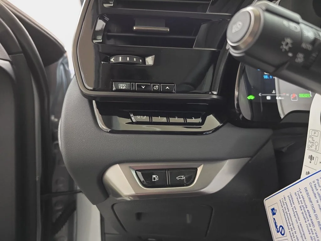 New 2026 Iridium Lexus PREMIUM PLUS image 23