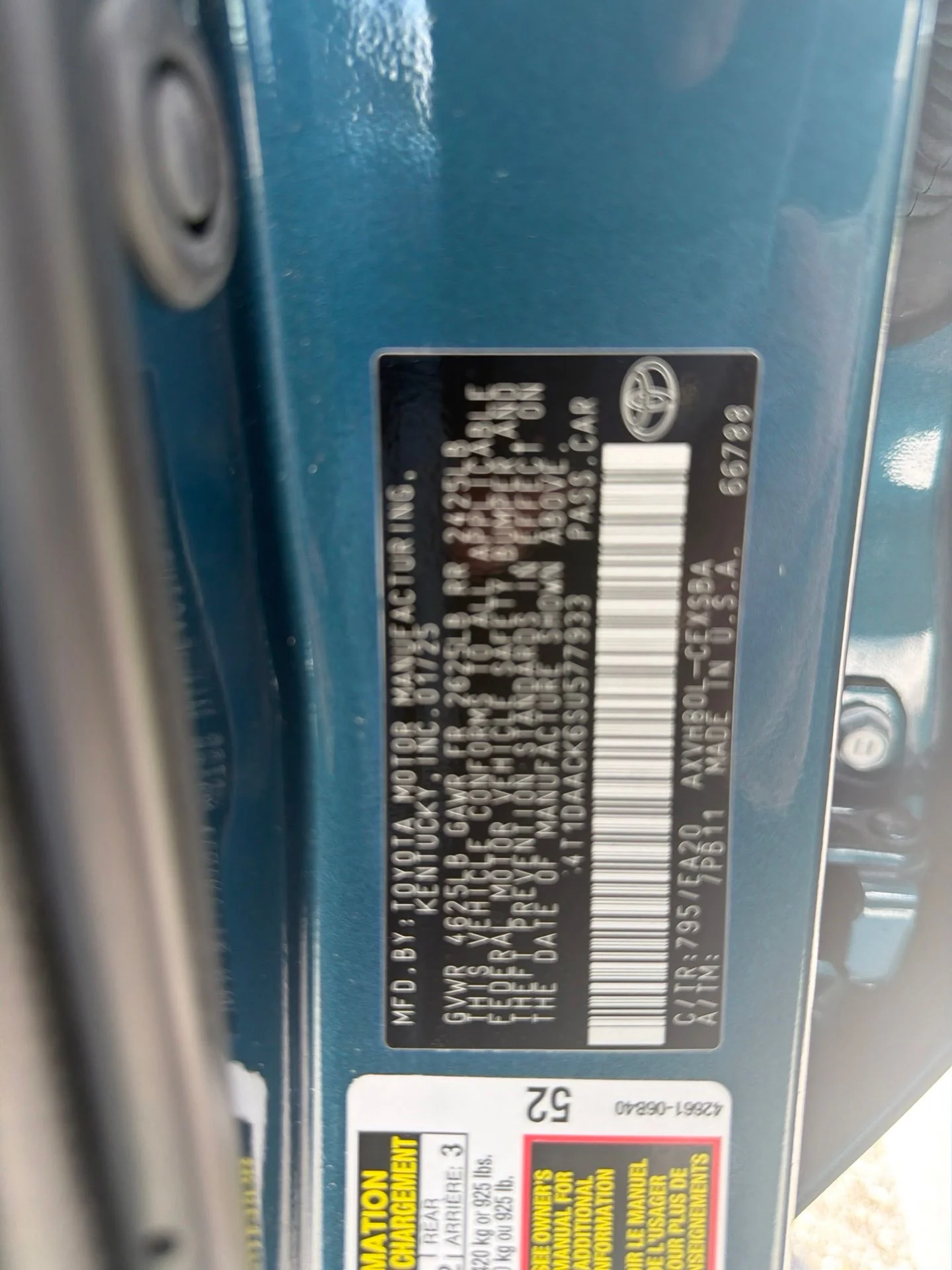 Used 2025 Ocean Toyota SE image 14