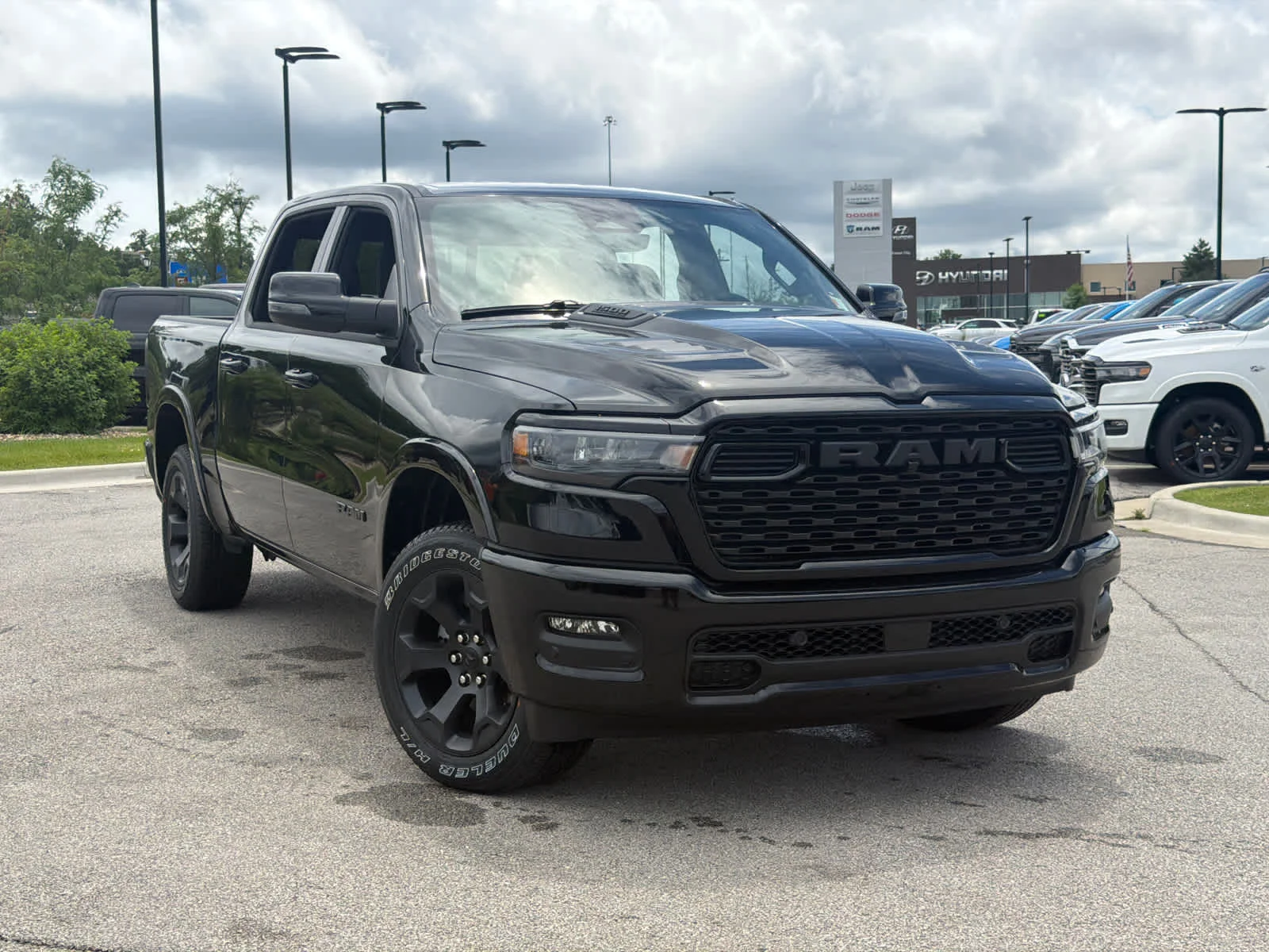 New 2026 Diamond Black Crystal Pearlcoat Ram Big Horn image 2