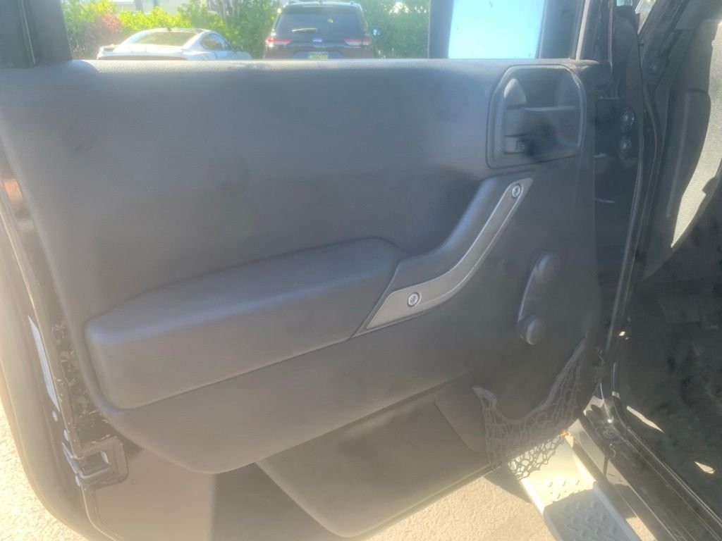 Used 2016 Black Clearcoat Jeep Unlimited Sport image 8
