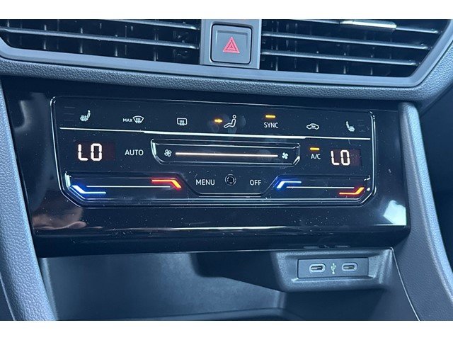 New 2026 Deep Black Pearl Volkswagen 1.5T Sport image 19