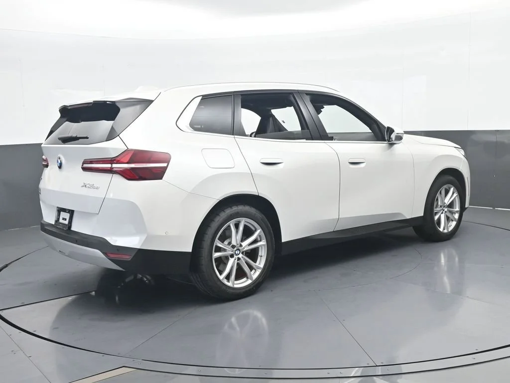2025 BMW X3 30 - Photo 6