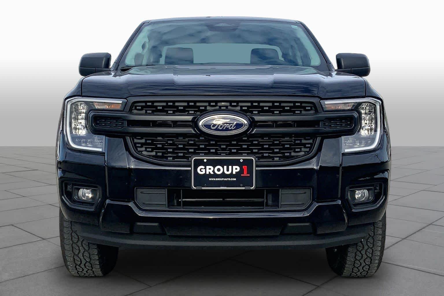 Used 2025 Shadow Black Ford XL image 4