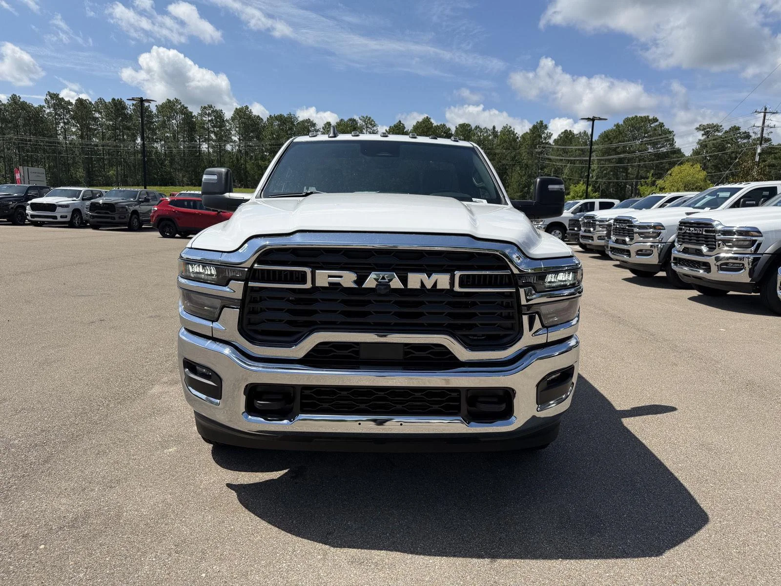New 2026 Bright White Clear-Coat Exterior Paint RAM Tradesman image 2