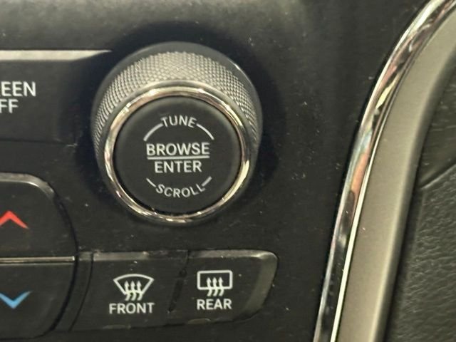 Used 2018 Black Jeep Altitude image 30
